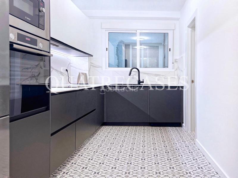 Foto f520d52f-dd5a-4377-9568-c6c410346bc1. Appartement avec chauffage parking dans L´Antiga Esquerra de l´Eixample Barcelona