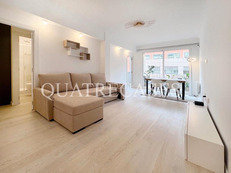 Foto 1ac957e4-cae0-4c5e-8e30-84e2d90f8f91. Pis amb calefacció aparcament a L´Antiga Esquerra de l´Eixample Barcelona