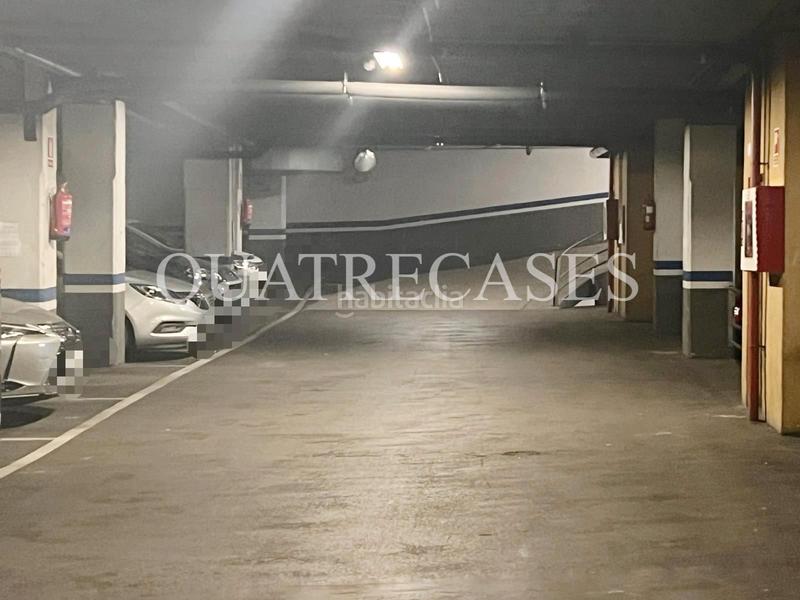 Foto fe12ff9b-dbc7-4f5d-a22f-15b407519c47. Parking voiture dans El Camp d´en Grassot i Gràcia Nova Barcelona