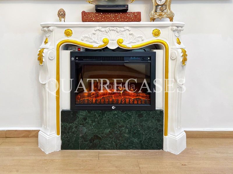 Foto ca81da5f-fd07-47f5-aa8b-5c8f568634e4. Pis amb xemeneia calefacció aparcament a El Poble Sec - Parc de Montjuïc Barcelona