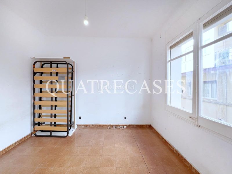 Foto 0b574b3f-d75b-4997-abaf-5f2313d95b5c. Pis a Vila de Gràcia Barcelona