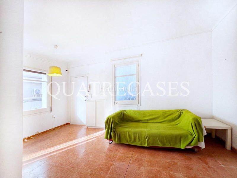 Foto ef9739a0-c759-48b6-9e3f-5c9f21e1a50a. Pis a Vila de Gràcia Barcelona
