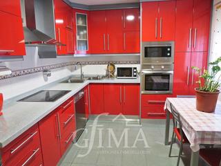 Etagenwohnung in Tomelloso. Espectacular piso en venta de cuatro habitaciones. zona centro.