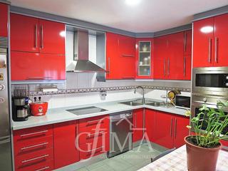 Pis a Tomelloso. Espectacular piso en venta de cuatro habitaciones. zona centro.