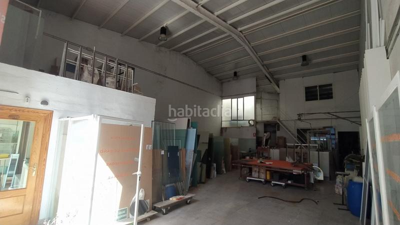 Foto f13e9693-9fd5-41dd-9390-d1be5fd1aea9. Capannone industriale in Tomelloso