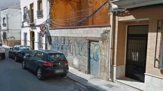 Terreny residencial a Tomelloso. Solar en pleno centro de tomelloso con 210m2 de superficie y 7 m