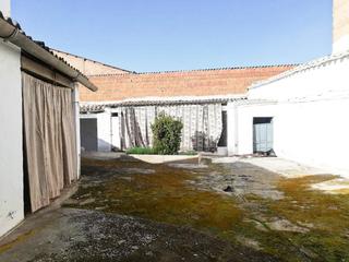 Masia a Argamasilla de Alba. Casa de planta baja en buen estado con un total de 318m2 de parc