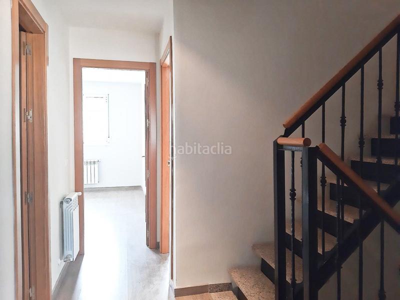 Foto 431ed947-e73f-4f3b-a19c-de67825a99e7. Casa a schiera con riscaldamento parcheggio in Tomelloso