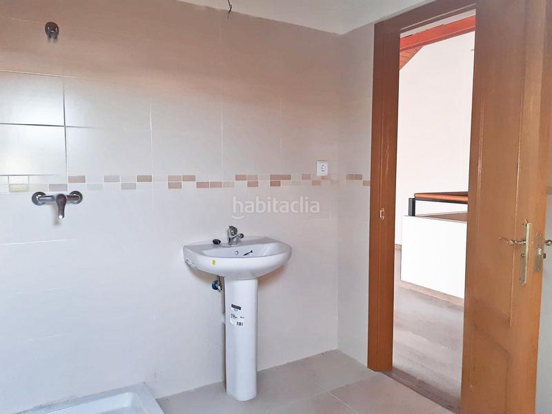 Foto f368df9e-ceb9-4123-985a-45a7c505f424. Casa a schiera con riscaldamento parcheggio in Tomelloso