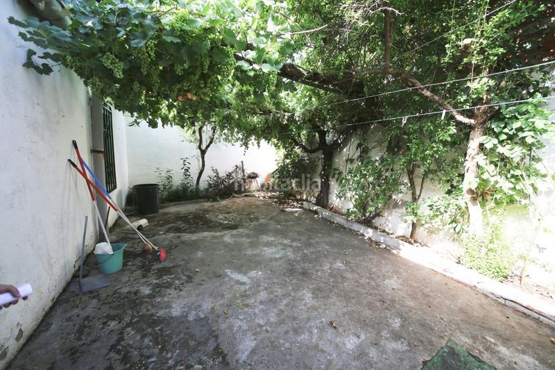 Foto aa44206f-abef-4fd4-8b1f-8f838f0df19f. Casa  de planta baja para reformar parcialmente. 166m2 de superficie, 10 metros de fachada. en Tomelloso