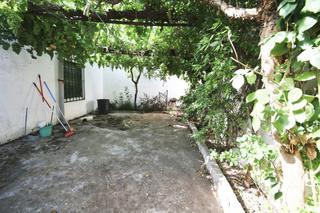 Casa en Tomelloso. Casa de planta baja para reformar parcialmente. 166m2 de superfi