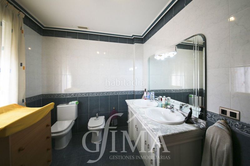 Foto c2ecd353-d526-40da-b2b7-7e8331c8fdef. Casa amb calefacció aparcament a Tomelloso