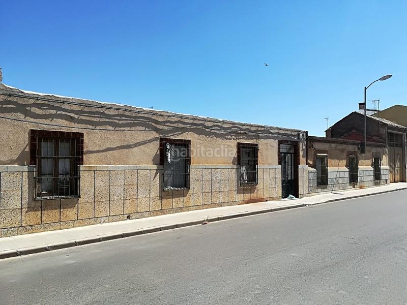 Foto 2a1d8579-b1fb-45b3-8631-1d3d0b43ff70. Terreny residencial a Tomelloso