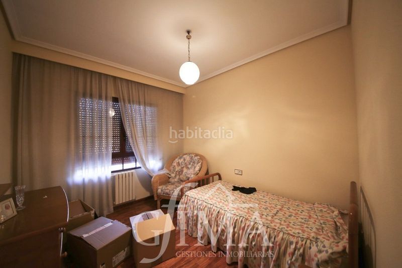 Foto 50d40651-6533-48c4-8683-8890bab408c3. Casa amb calefacció aparcament a Tomelloso