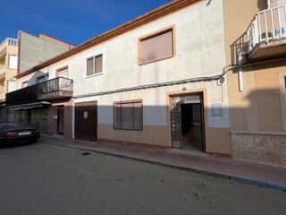 Masia a Pedro Muñoz. Casa de 2 plantas de 3 habitaciones y 2 baños