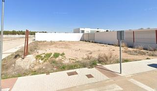 Terreny residencial a Tomelloso. Terreno en esquina con 480 m2 de parcela.
