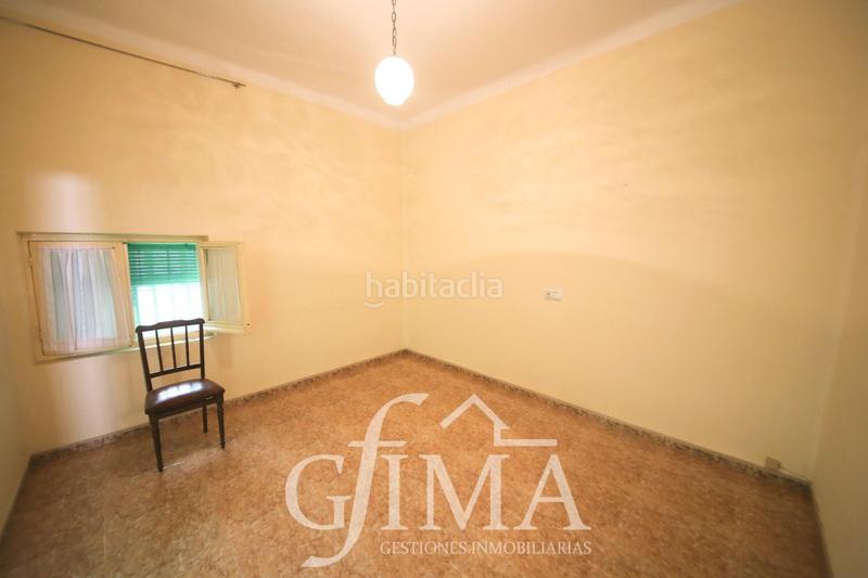 Foto 1e7e35a0-61ff-4cf5-b233-7b48b8b38e77. Casa  de planta baja con 274m2 de parcela para reformar en Argamasilla de Alba