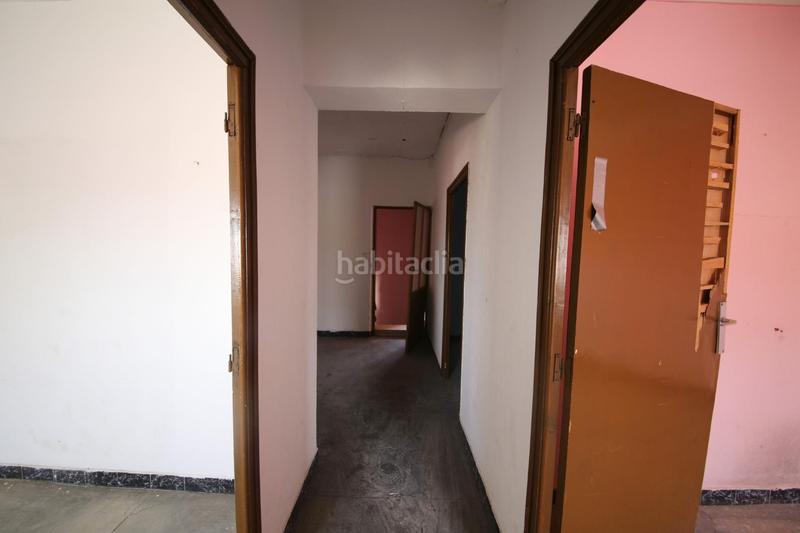 Foto b8676194-b9d0-4181-8875-0e0f089a4ed4. Wohngrundstück in Campo de Criptana