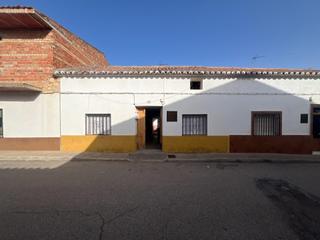 Casa  Puerta granada. Vivienda de planta baja con gran patio