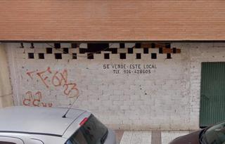 Local commercial à Centro. Local en bruto