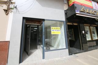 Location Local commercial à Tomelloso. Local comercial en venta situado en plena calle don víctor peñas