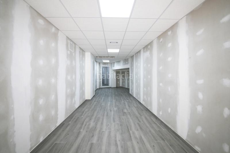 Foto 585a95e9-7a9f-45e6-bc5e-efd98ab311a7. Lloguer local comercial a Tomelloso