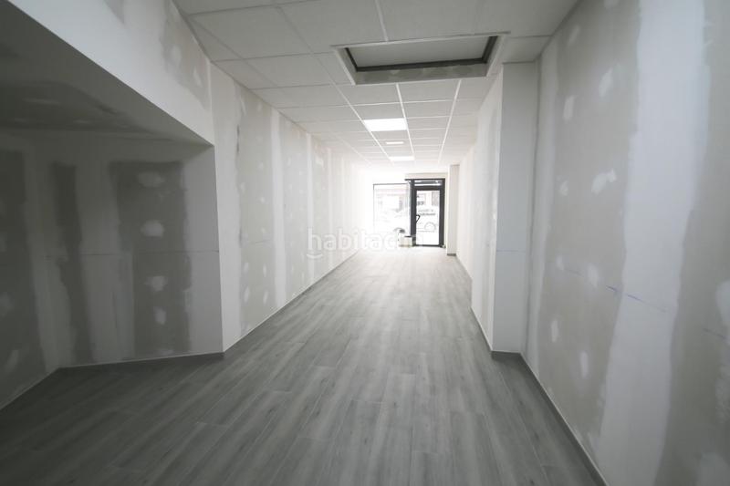 Foto b491a393-00a2-49b2-93cb-ef14cd4c79cc. Lloguer local comercial a Tomelloso