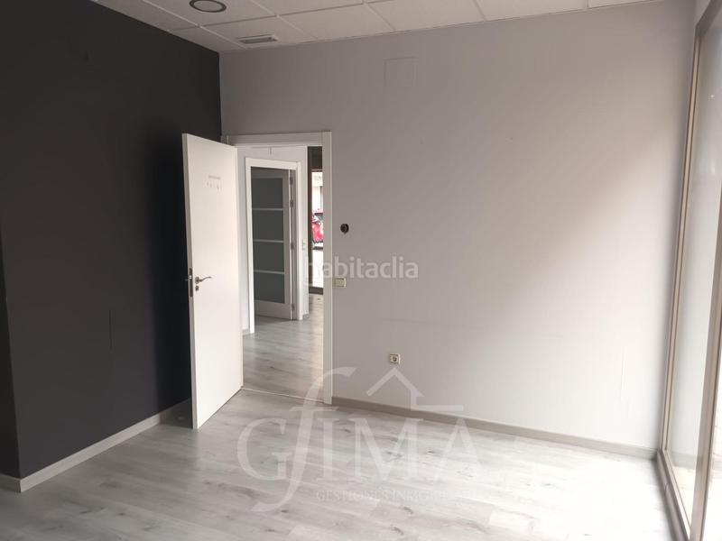 Foto ada7cd58-5cd4-4fa6-8d1e-4bbb1cb3f72e. Rent business premise in Plaza de Toros Ciudad Real