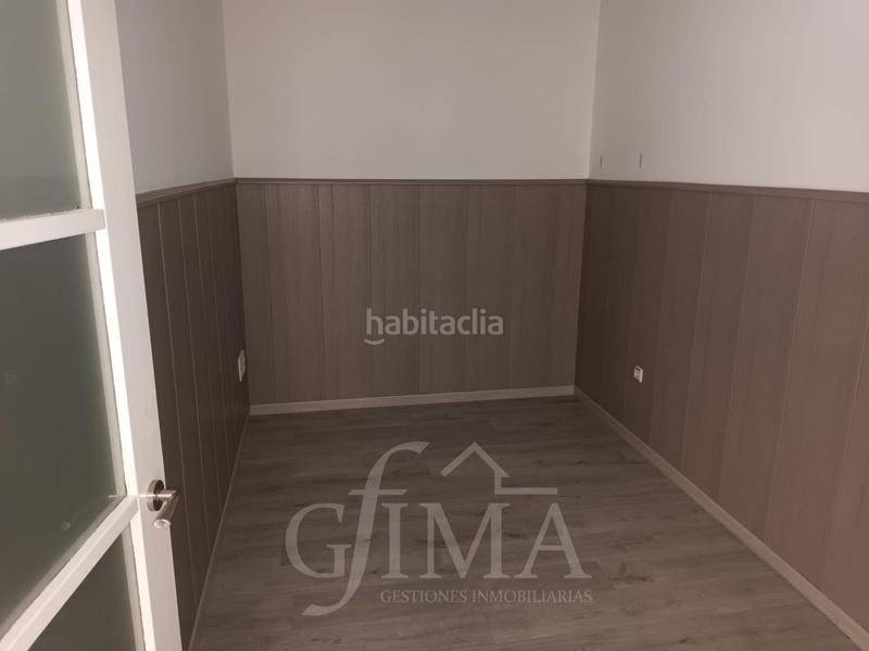 Foto b0099a41-dde2-4ba6-af34-4aee69d9db00. Alquiler local comercial en Plaza de Toros Ciudad Real