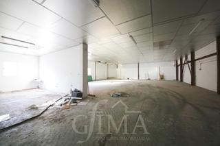Location Bâtiment à usage industriel à Tomelloso. Nave de 664m2 de superficie y un total de 65 metros aprox de fac