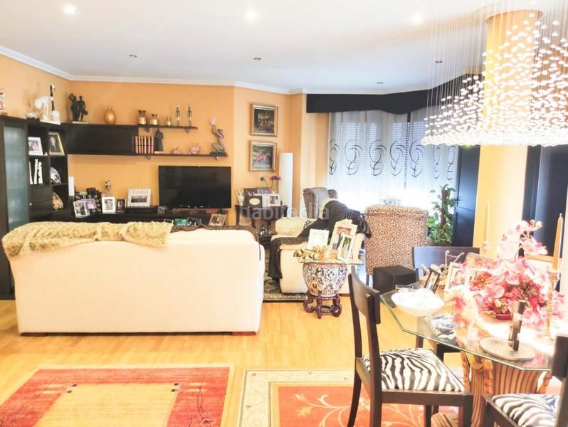 Foto b6689f97-eb76-46dd-8e83-0ad83c1e1375. Piso  muy luminoso en venta en El Perchel Ciudad Real