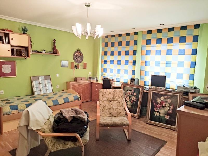 Foto dfdbe3a6-ba79-4703-bfe1-4f49adab3c9a. Piso  muy luminoso en venta en El Perchel Ciudad Real