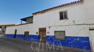 Terreny residencial a Campo de Criptana. Casa solar en venta en campo de criptana.