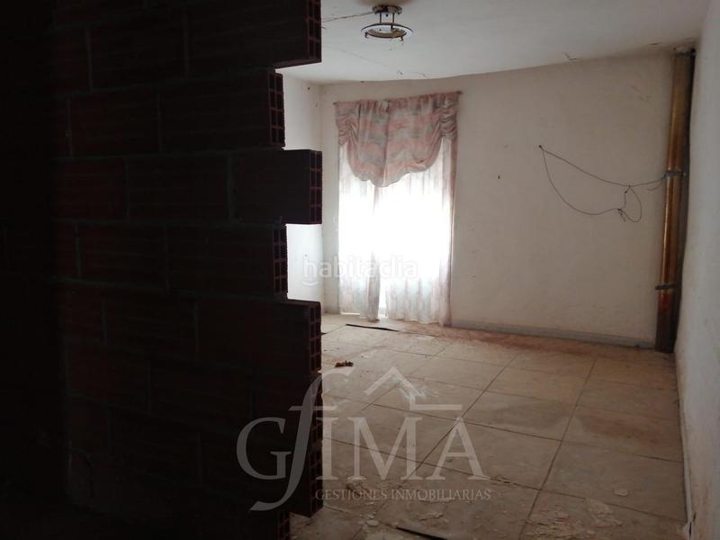 Foto dd063b1a-039a-4aea-8df9-8df442a41cfc. Terreno residencial casa solar , con 119m2 de parcela en Campo de Criptana