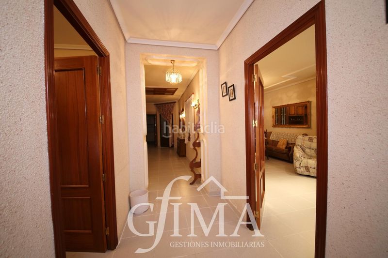 Foto 9ab82c5b-e4f5-4438-b34b-1deb4a731dd0. Casa amb calefacció a Tomelloso