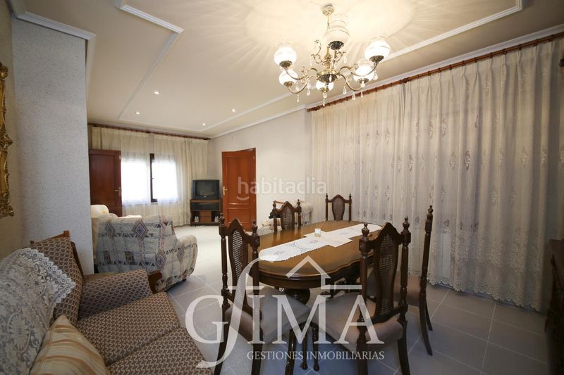 Foto a4b6de6e-1736-4d06-9a05-3f94f74ee433. Casa amb calefacció a Tomelloso
