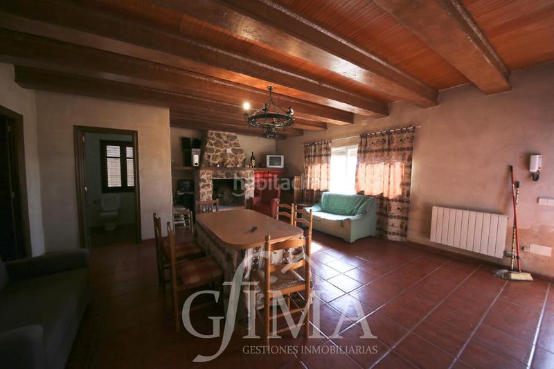 Foto 4c7b5179-e04a-44fd-901c-59ccebac1f05. Erdgeschoss mit heizung parking in Argamasilla de Alba