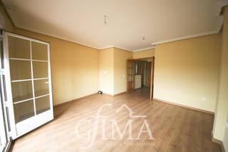 Flat in Tomelloso. Piso en venta con dos dormitorios y dos baños completo