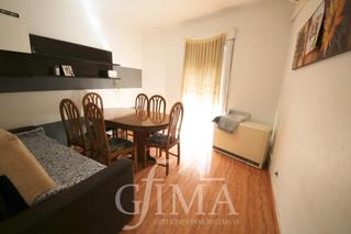 Piso en Tomelloso. Piso de un dormitorio con patio y garaje