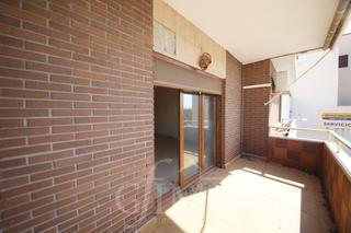 Pis a Herencia. Piso en venta en herencia con 3 dormitorios y 1 baño