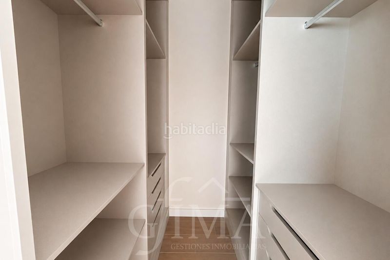 Foto 4b3e77e7-0176-4744-972a-3471d7f4d33d. Casa amb calefacció aparcament piscina a Tomelloso