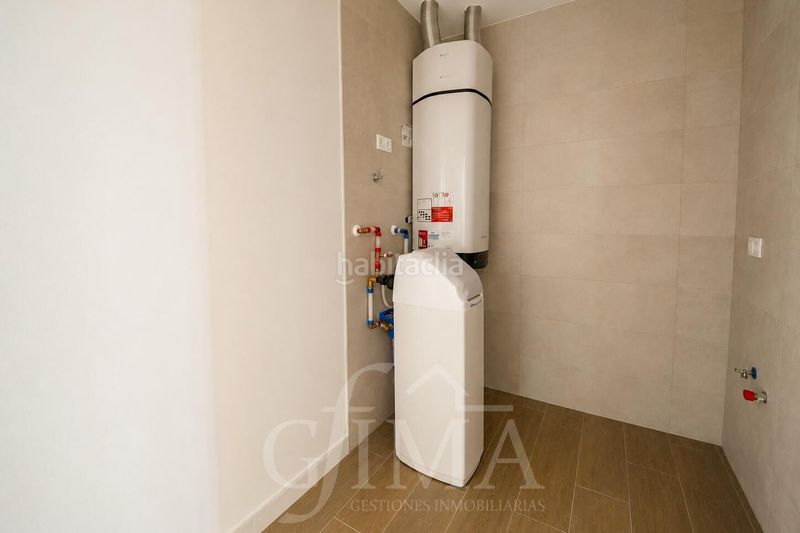 Foto f2245844-a7eb-47d3-b693-92764d34ab54. Casa amb calefacció aparcament piscina a Tomelloso