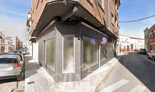 Local Comercial  Calle campo. Local en venta haciendo esquina 80 mts
