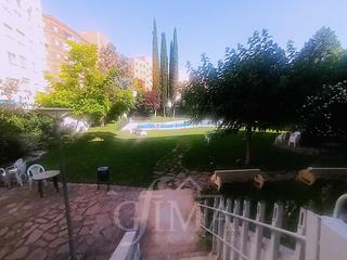 Pis a La Moreria. Piso céntrico con piscina