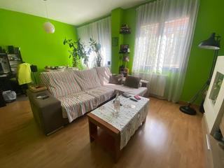 Pis a Larache. Piso nuevo en venta con plaza de garaje y trastero