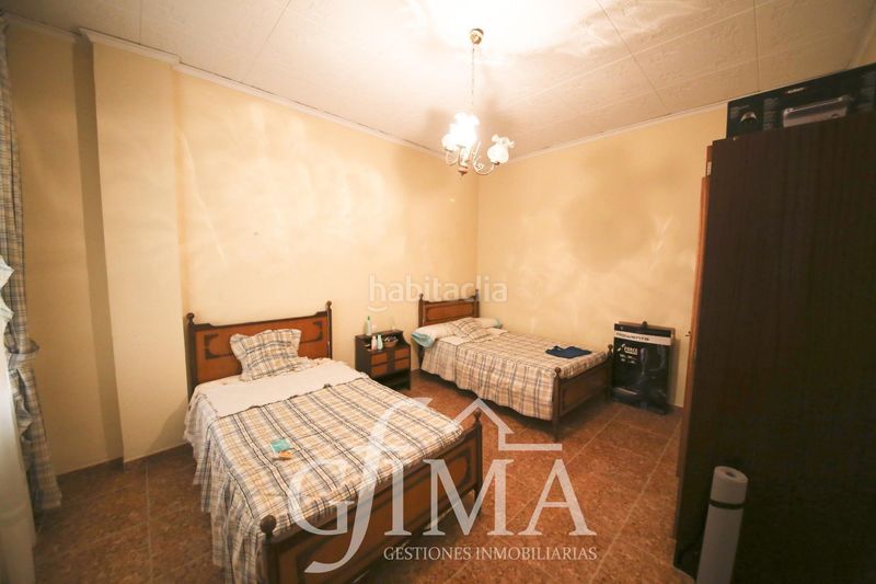Foto 6d386f52-8342-4768-9470-d06a08a7af90. Casa amb calefacció aparcament a Tomelloso