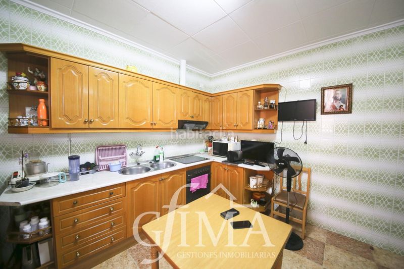 Foto 794824e5-b551-442e-bfb9-aeebd78bb9f0. Casa amb calefacció aparcament a Tomelloso