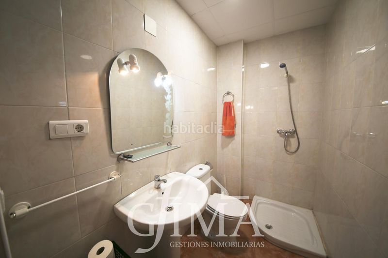 Foto 9330eb40-4a84-4da0-b572-fd42dc9a669e. Casa amb calefacció aparcament a Tomelloso