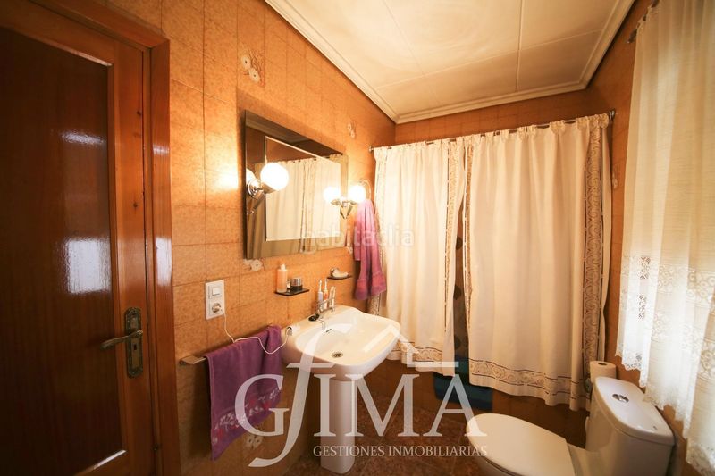 Foto a941455e-4ddf-44d5-9a41-979324a32ccb. Casa amb calefacció aparcament a Tomelloso