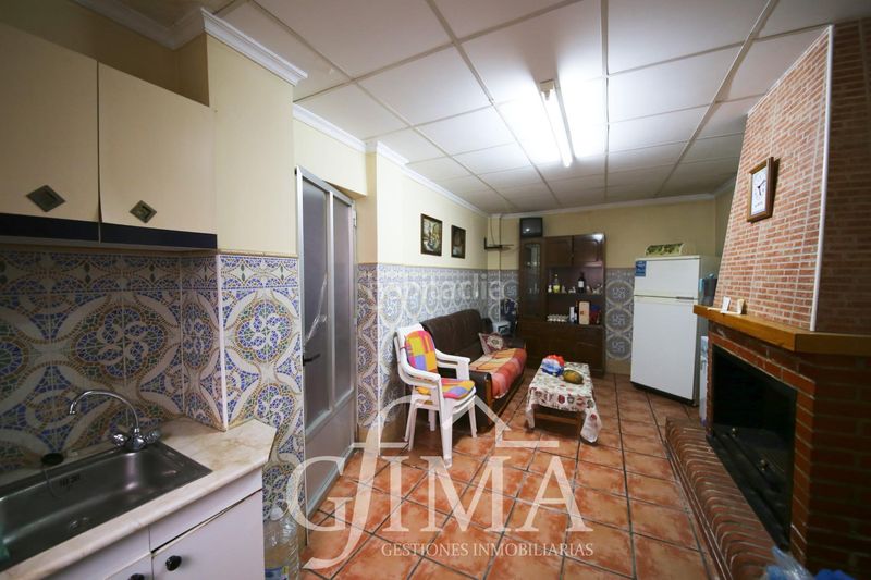 Foto f30408e7-e004-4222-b291-87bef260e5aa. Casa amb calefacció aparcament a Tomelloso